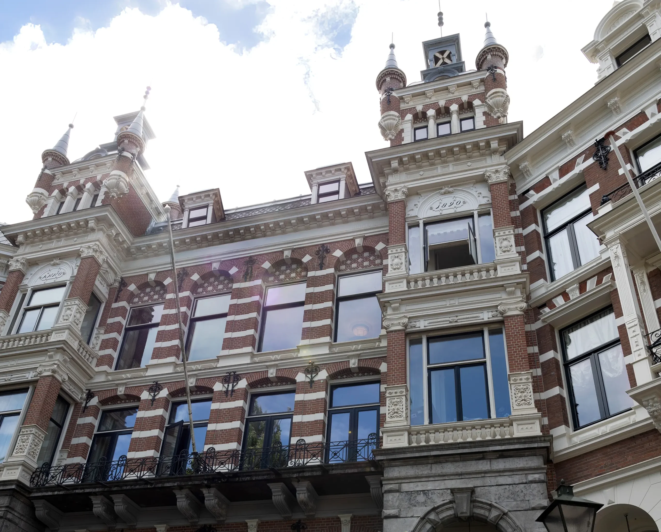 Koningin Emmaplein Rotterdam vastgoedadvocaat